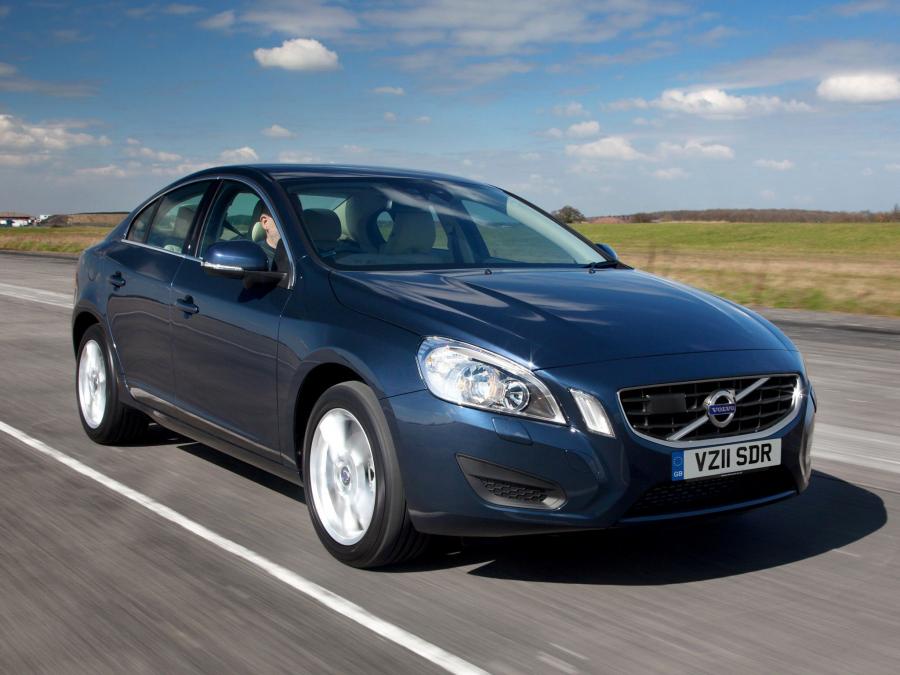  Volvo S60 DRIVe 2011 года  (UK) (фото 1 из 5)